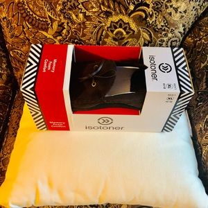 NWT MENS ISOTONER SLIPPERS